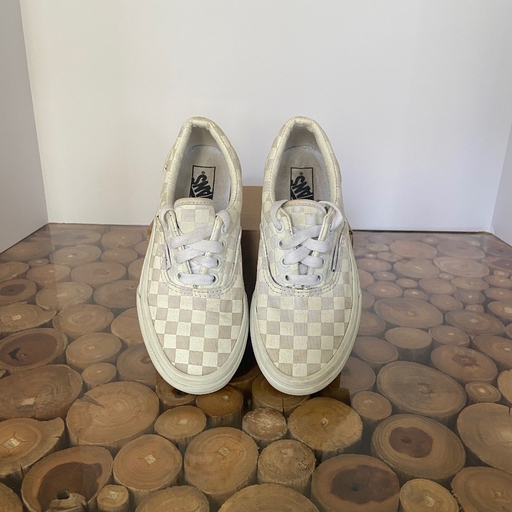 Vans Kids Sneakers in White Checkered